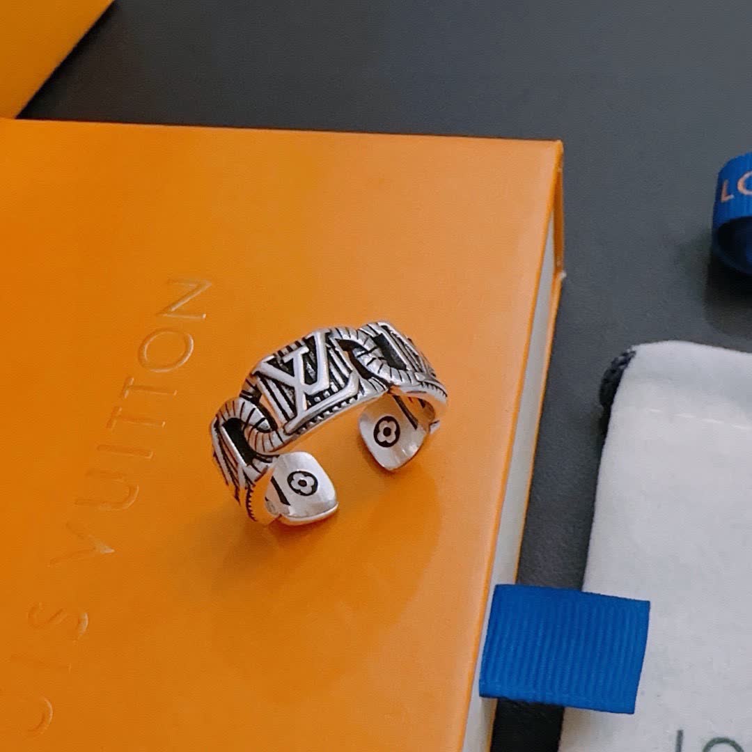 Louis Vuitton Silver Ring